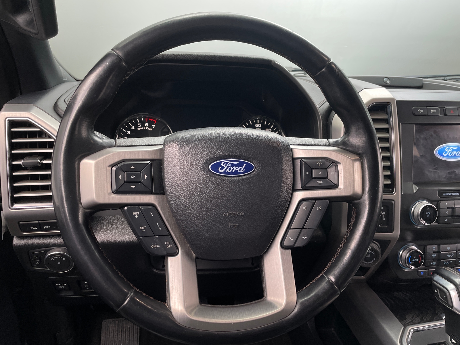 Thumbnail: 2020 Ford Econoline - 4