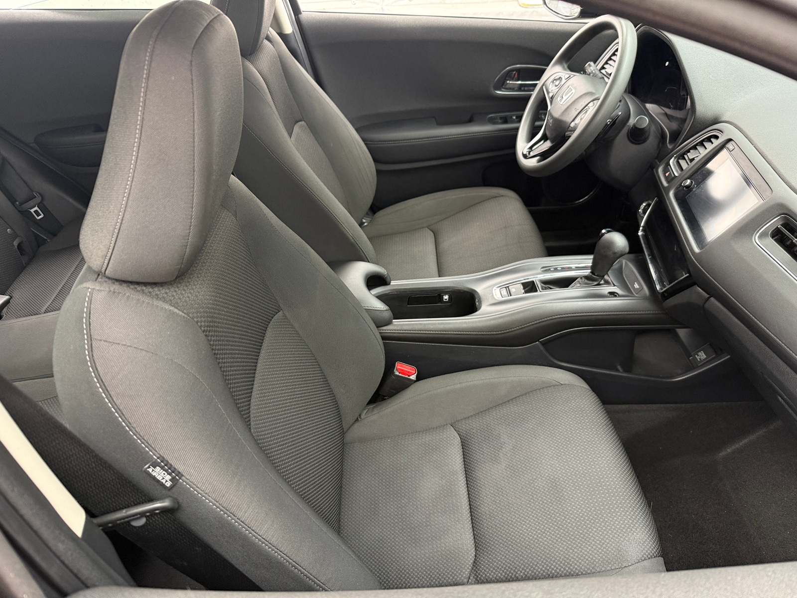 Thumbnail: 2022 Honda HR-V - 2