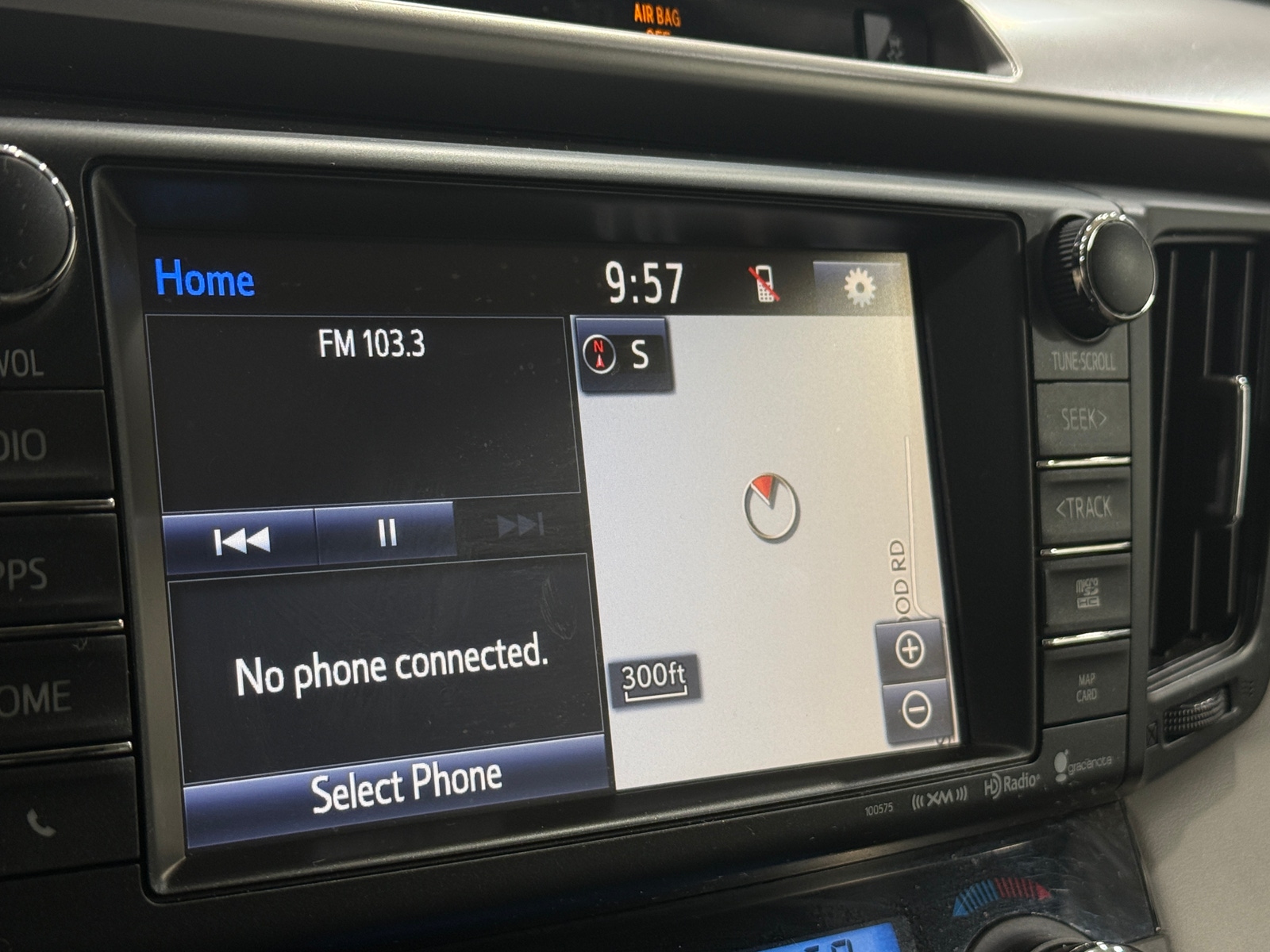 Thumbnail: 2016 Toyota RAV4 - 4