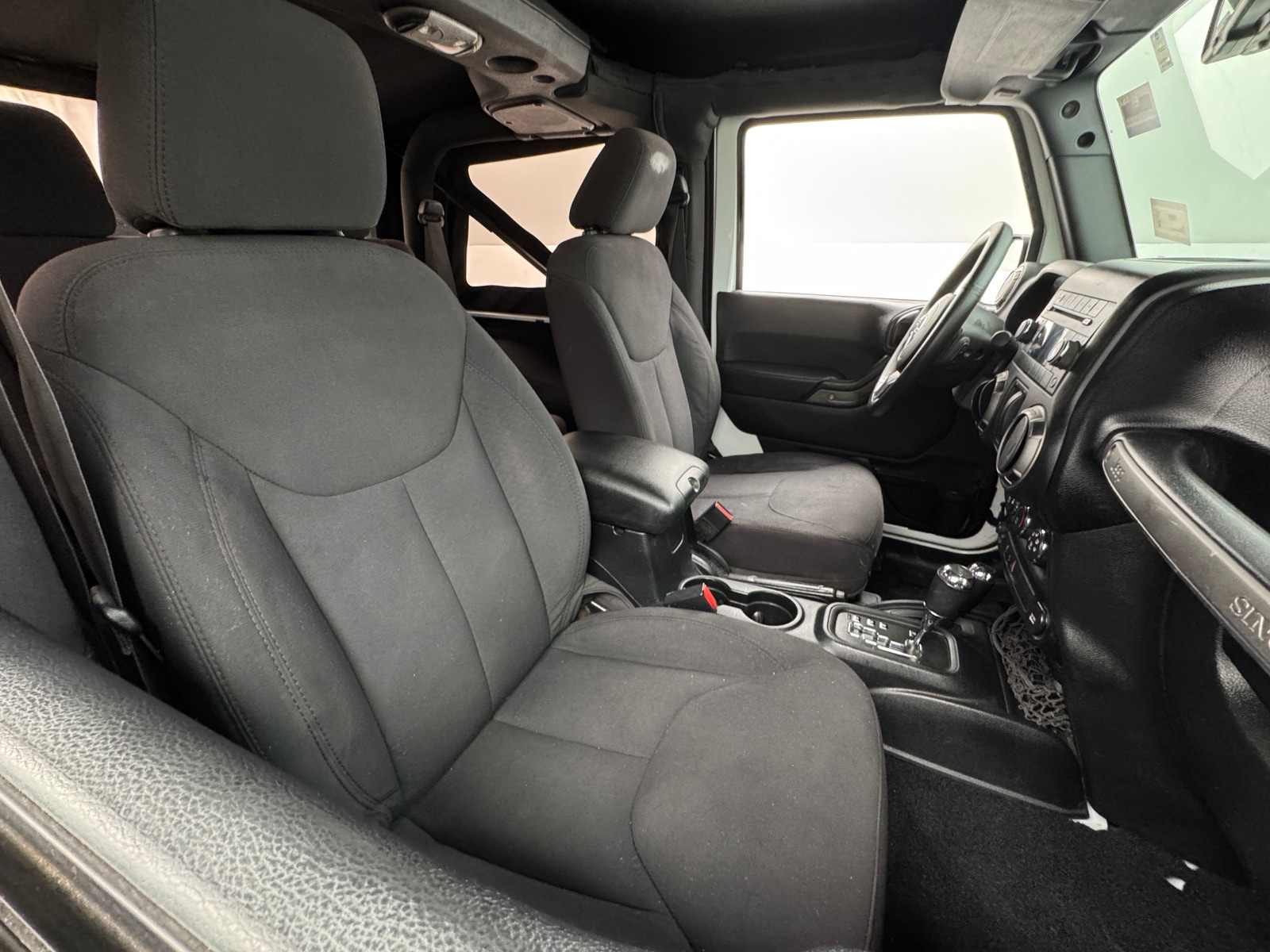 Thumbnail: 2015 Jeep Wrangler - 2