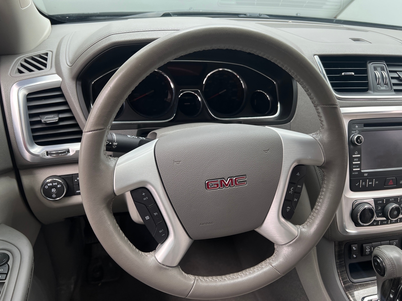 Thumbnail: 2014 GMC Acadia - 4