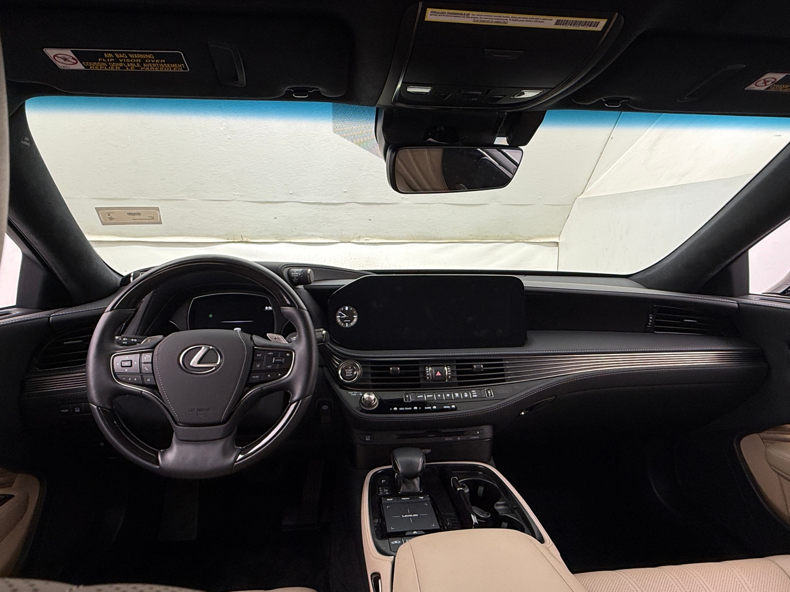 Thumbnail: 2021 Lexus LS - 2