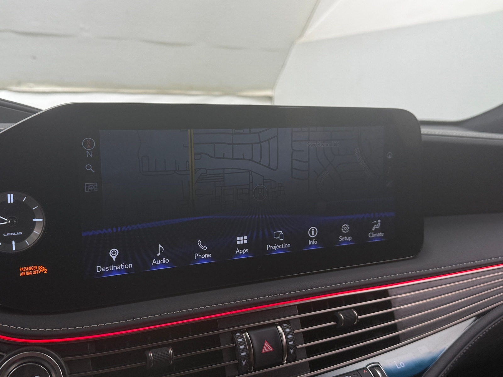 Thumbnail: 2021 Lexus LS - 3