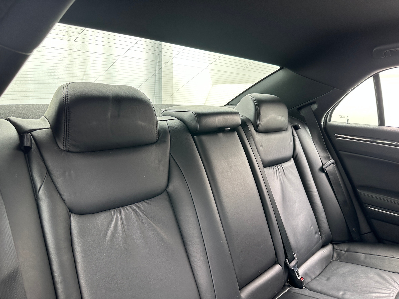 Thumbnail: 2011 Chrysler 300 - 5