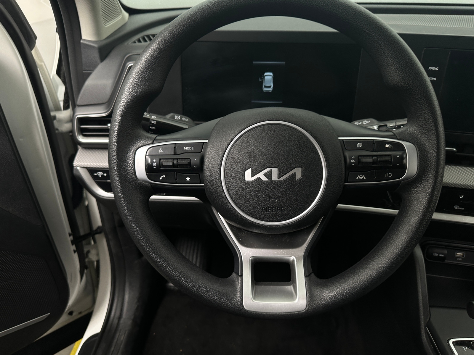 Thumbnail: 2023 Kia Sportage - 5