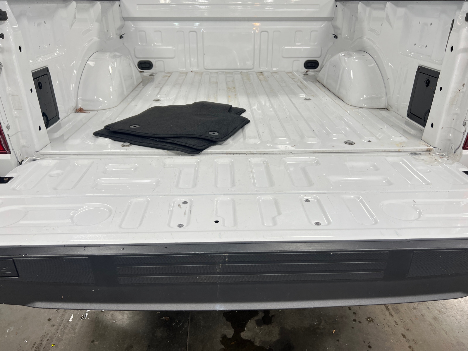 Thumbnail: 2024 Ford Econoline - 7