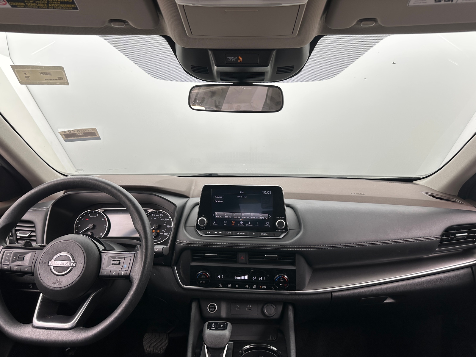 Thumbnail: 2023 Nissan Rogue - 3