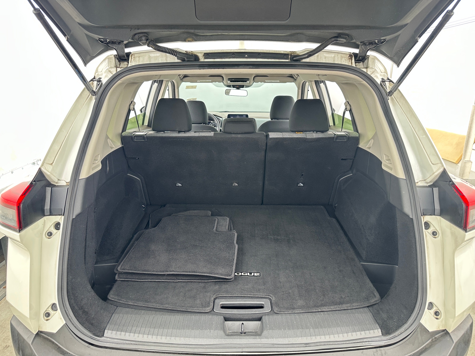 Thumbnail: 2023 Nissan Rogue - 7