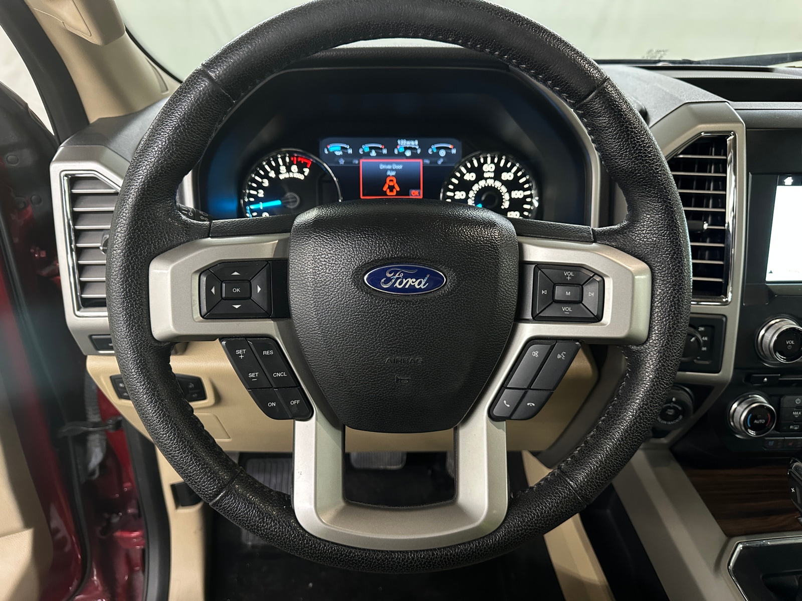 Thumbnail: 2016 Ford Econoline - 4