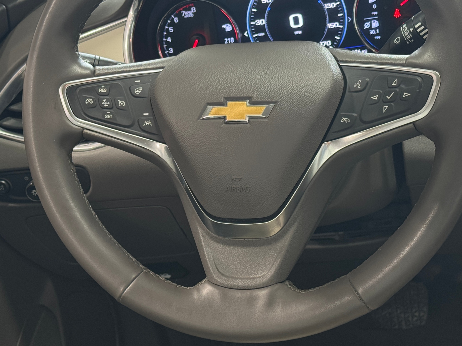 Thumbnail: 2024 Chevrolet Malibu - 4