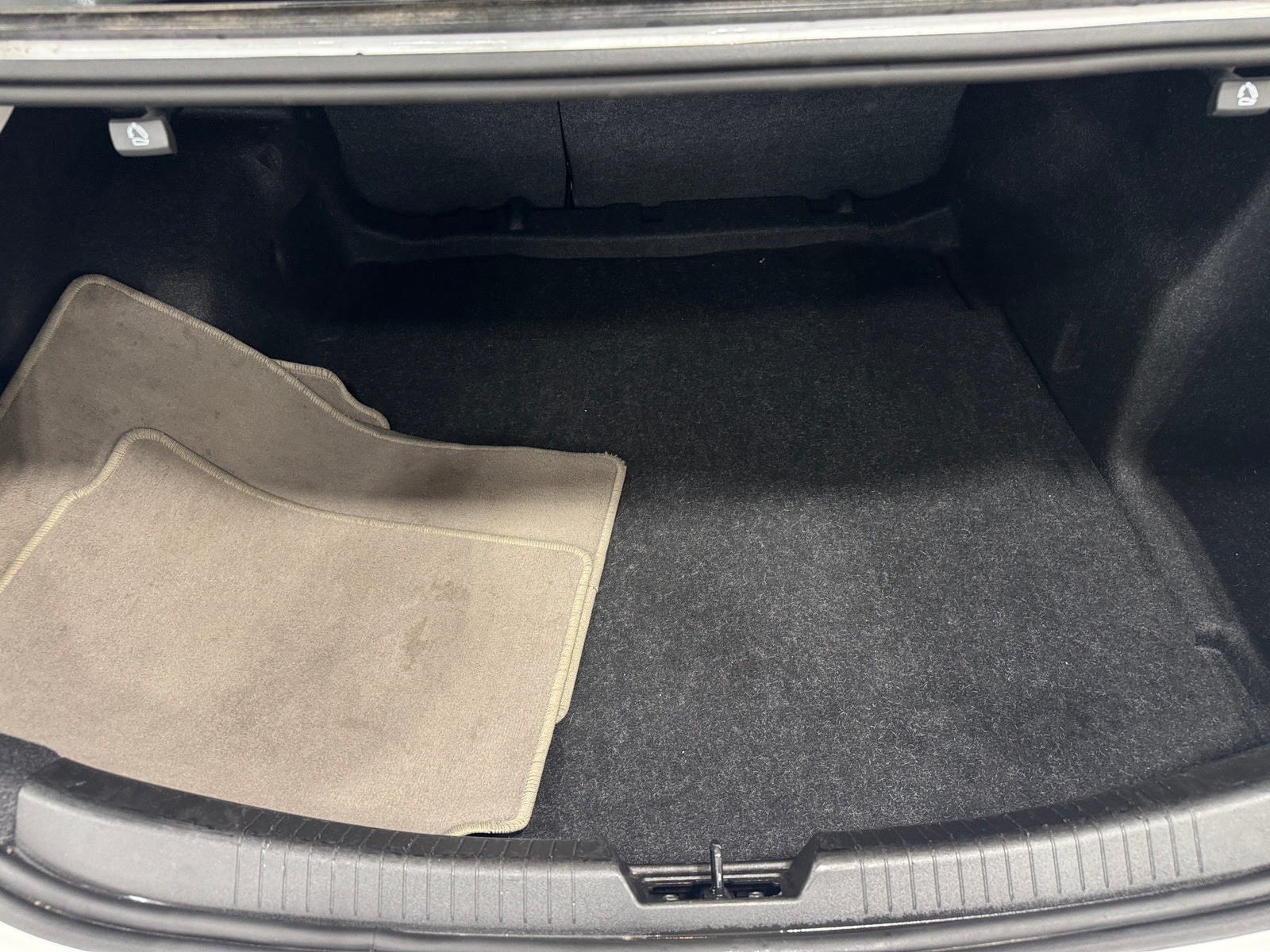 Thumbnail: 2024 Chevrolet Malibu - 6