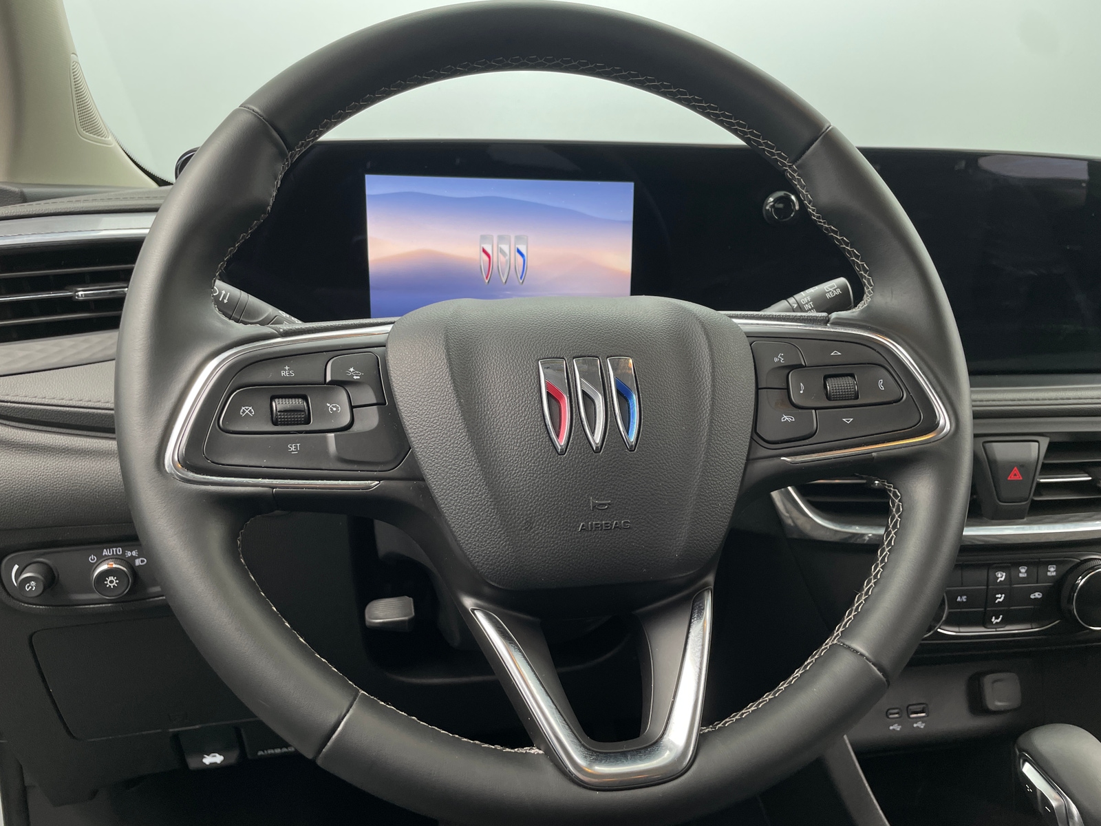 Thumbnail: 2025 Buick Encore GX - 5