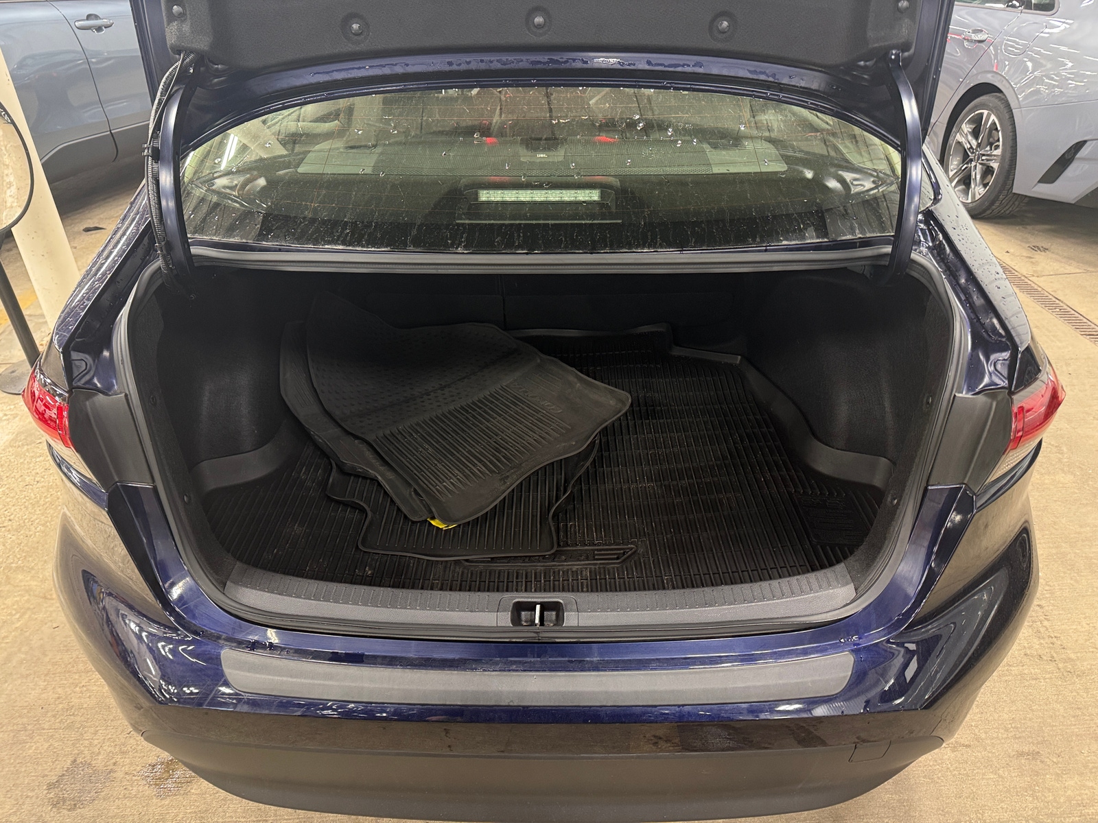 Thumbnail: 2024 Toyota Corolla - 6