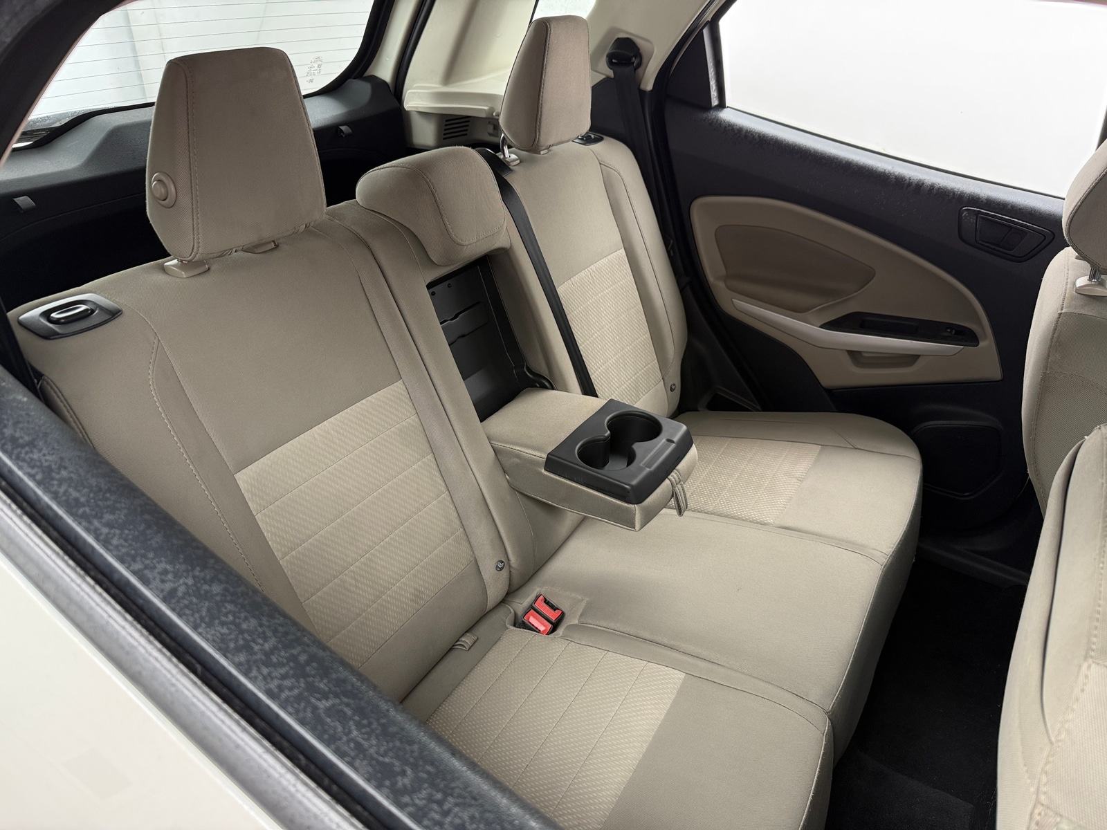 Thumbnail: 2021 Ford EcoSport - 6