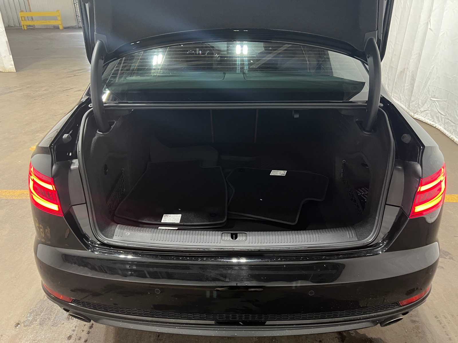 Thumbnail: 2018 Audi A4 - 6