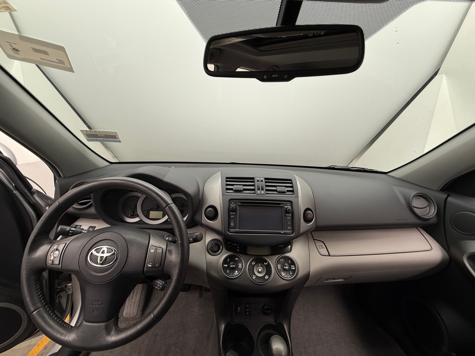 Thumbnail: 2012 Toyota RAV4 - 3