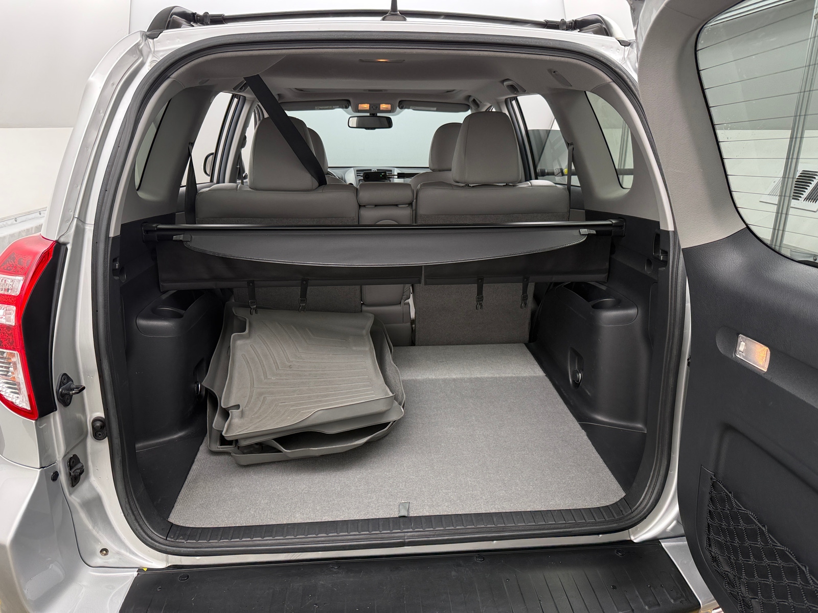 Thumbnail: 2012 Toyota RAV4 - 7