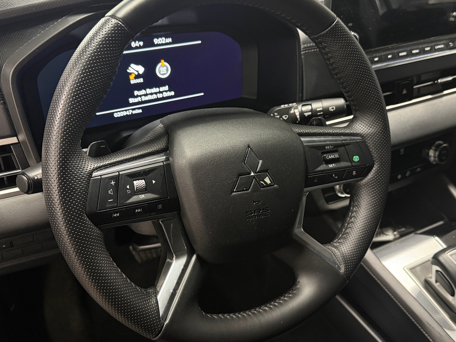 Thumbnail: 2024 Mitsubishi Outlander - 4