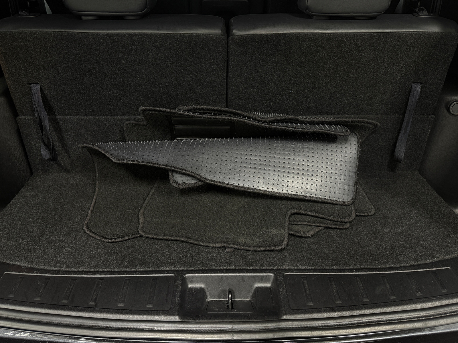 Thumbnail: 2024 Mitsubishi Outlander - 6