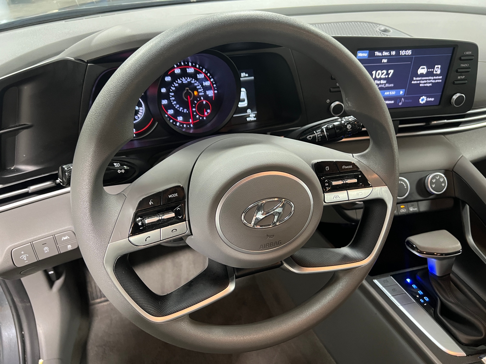 Thumbnail: 2023 Hyundai Elantra - 5