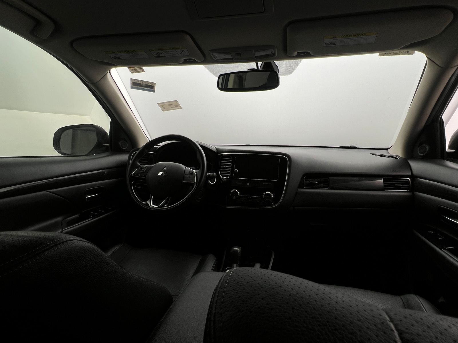 Thumbnail: 2018 Mitsubishi Outlander - 2