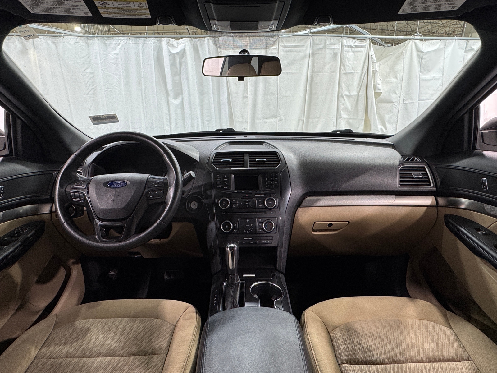 Thumbnail: 2017 Ford Explorer - 3