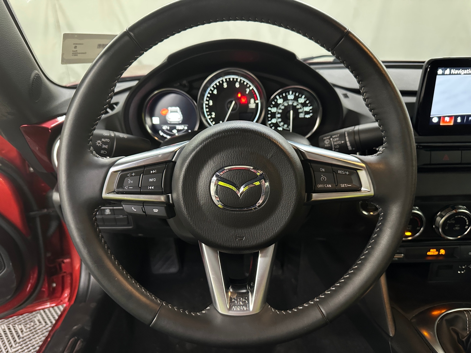 Thumbnail: 2021 Mazda MX-5 Miata - 4