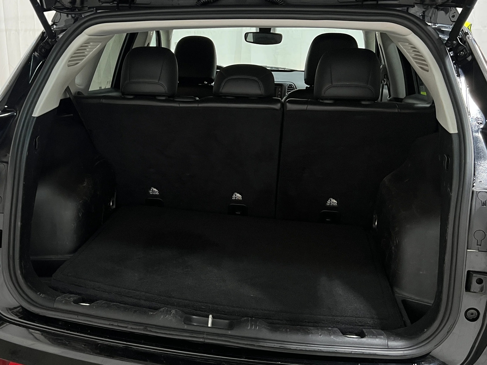 Thumbnail: 2018 Jeep Compass - 6