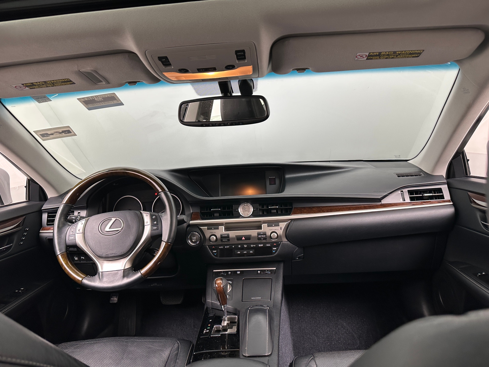 Thumbnail: 2013 Lexus ES - 2