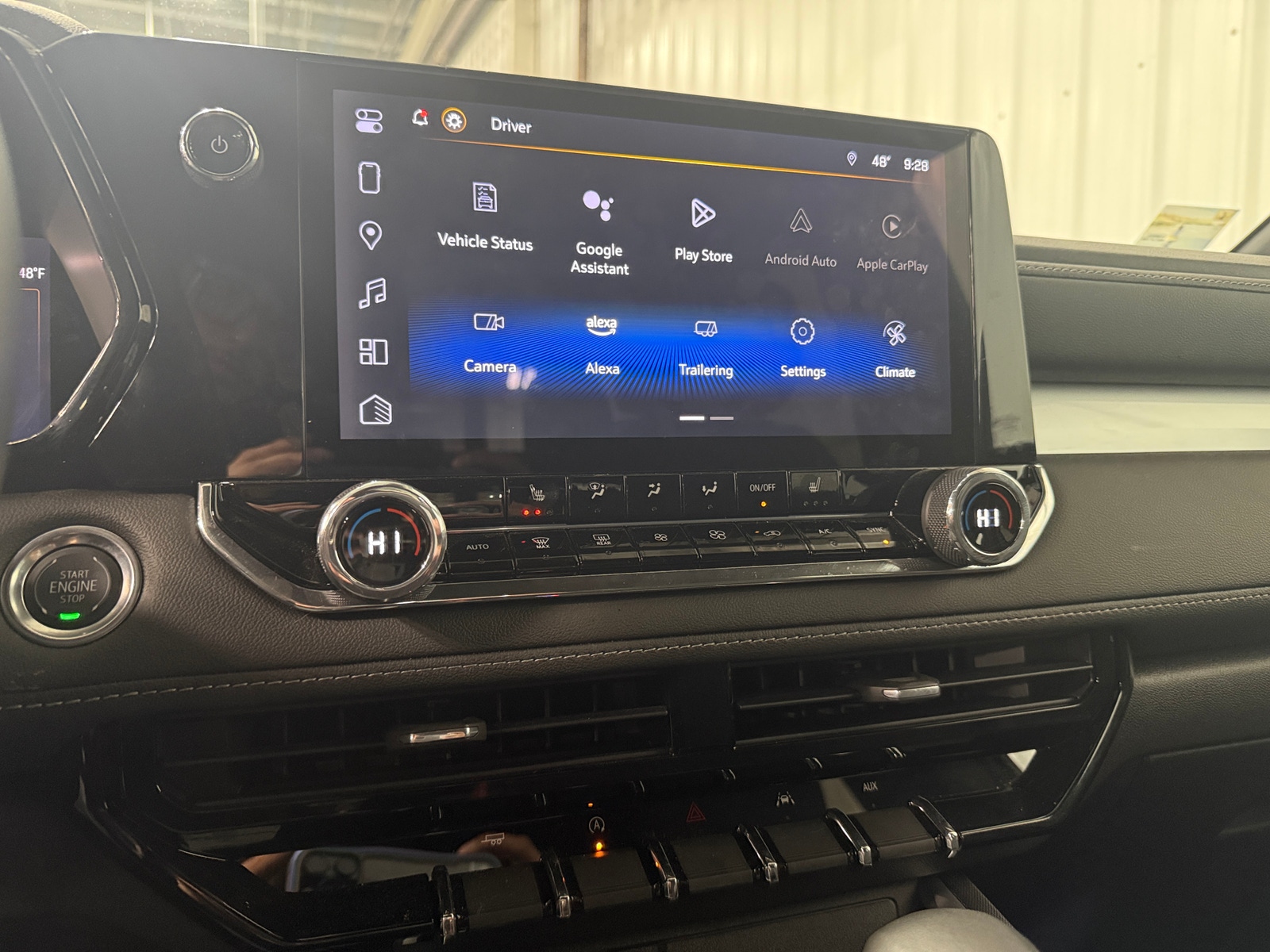 Thumbnail: 2024 Chevrolet Colorado - 4