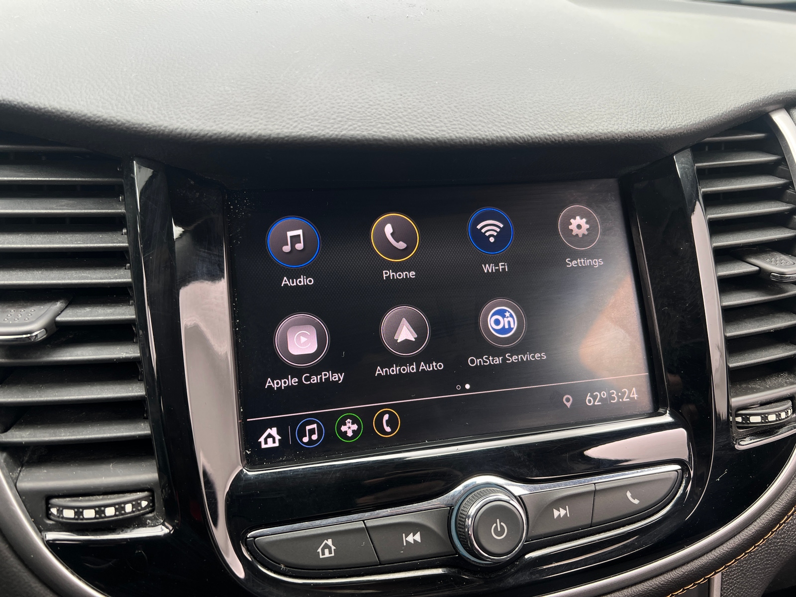 Thumbnail: 2021 Chevrolet Trax - 4