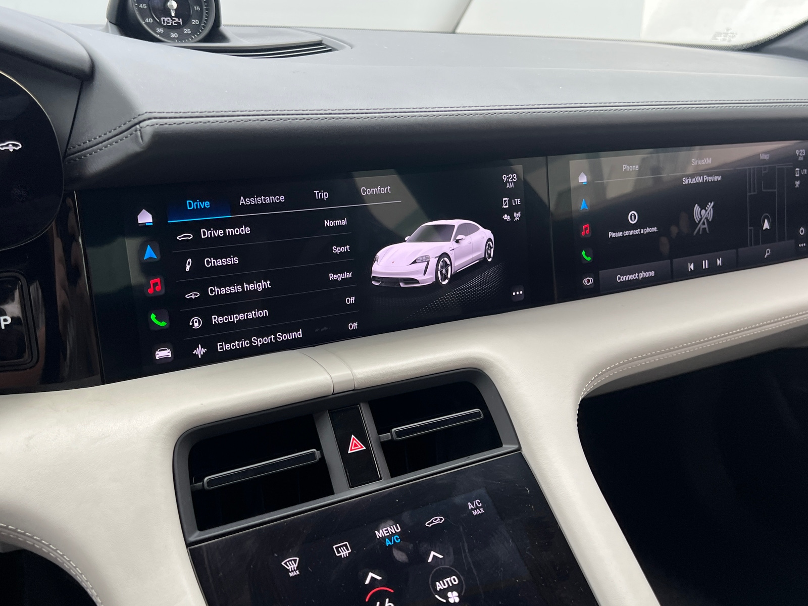 Thumbnail: 2021 Porsche Taycan - 3