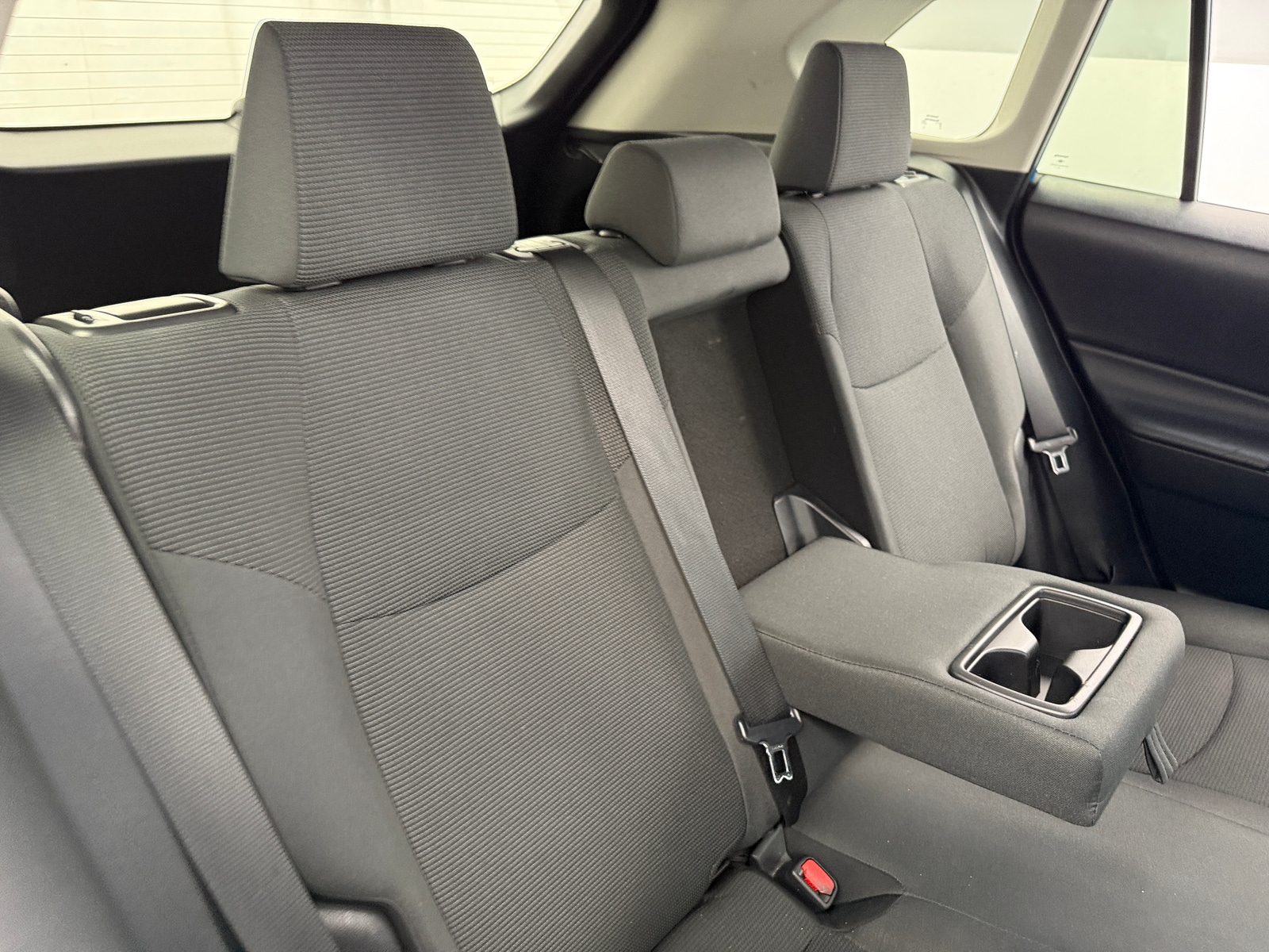 Thumbnail: 2019 Toyota RAV4 - 6