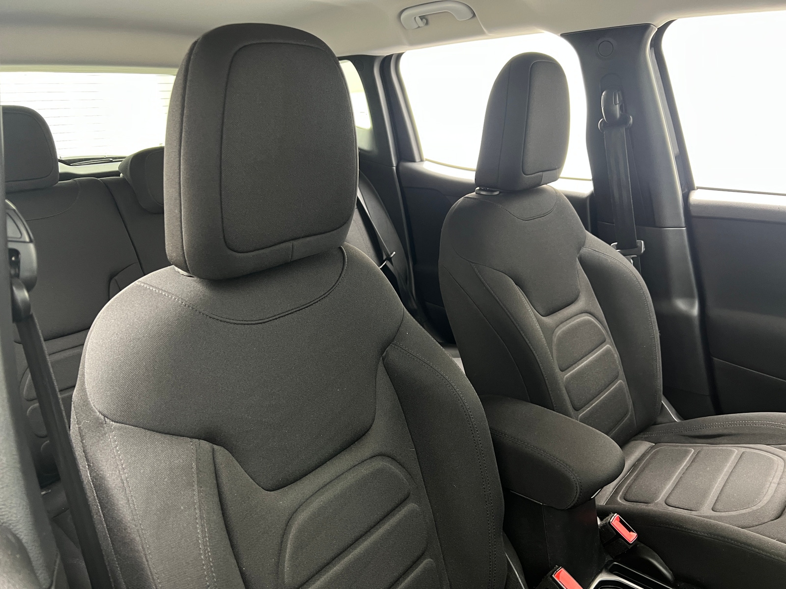 Thumbnail: 2018 Jeep Renegade - 2