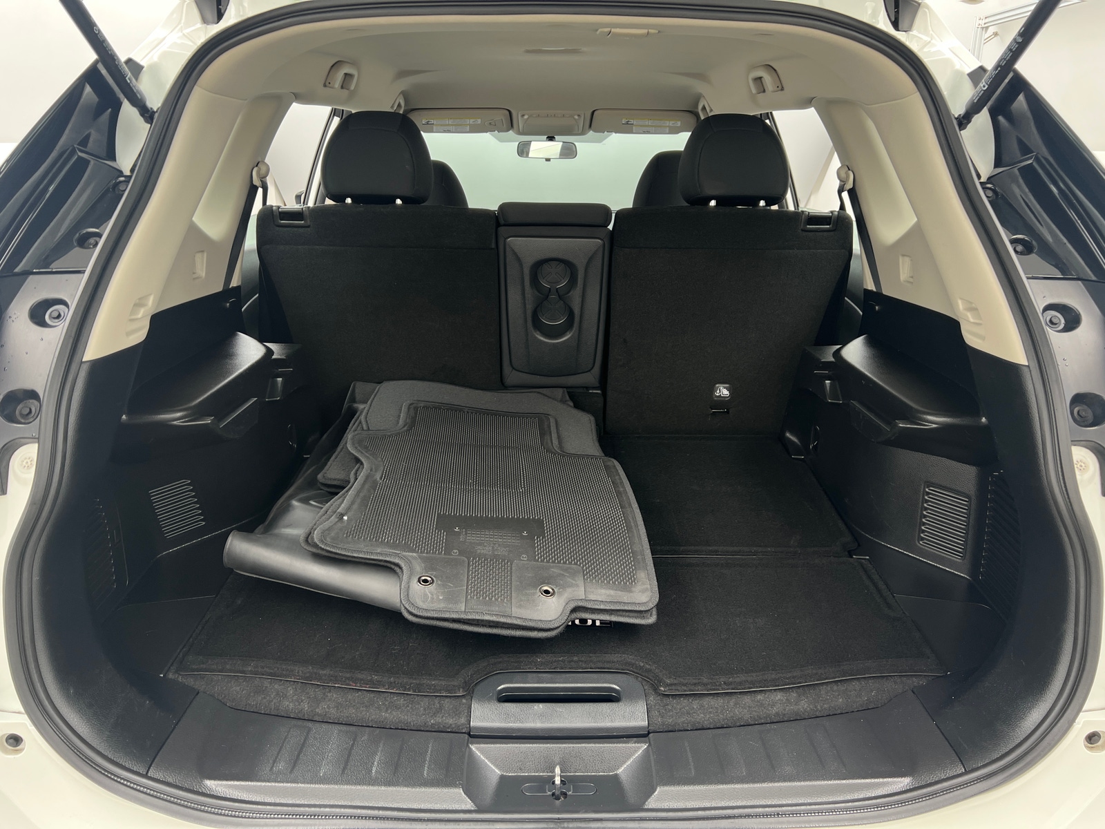 Thumbnail: 2018 Nissan Rogue - 7