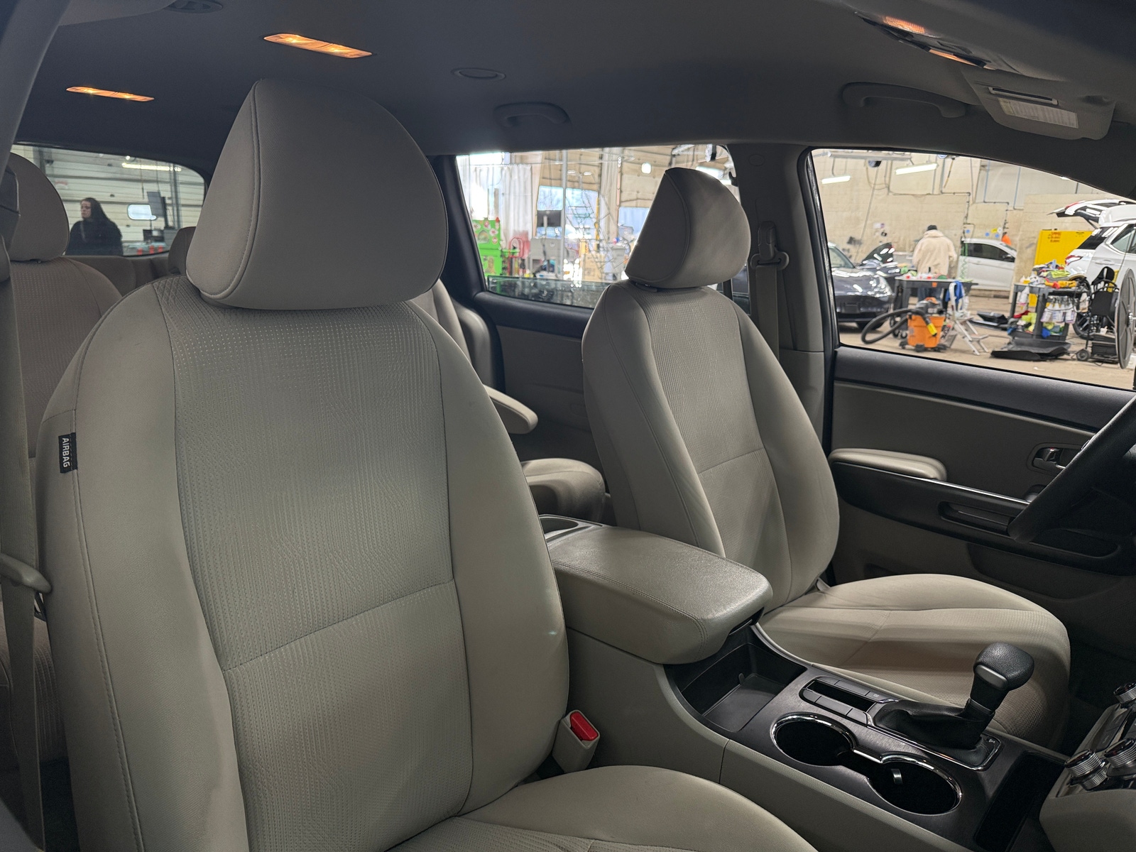 Thumbnail: 2020 Kia Sedona - 2