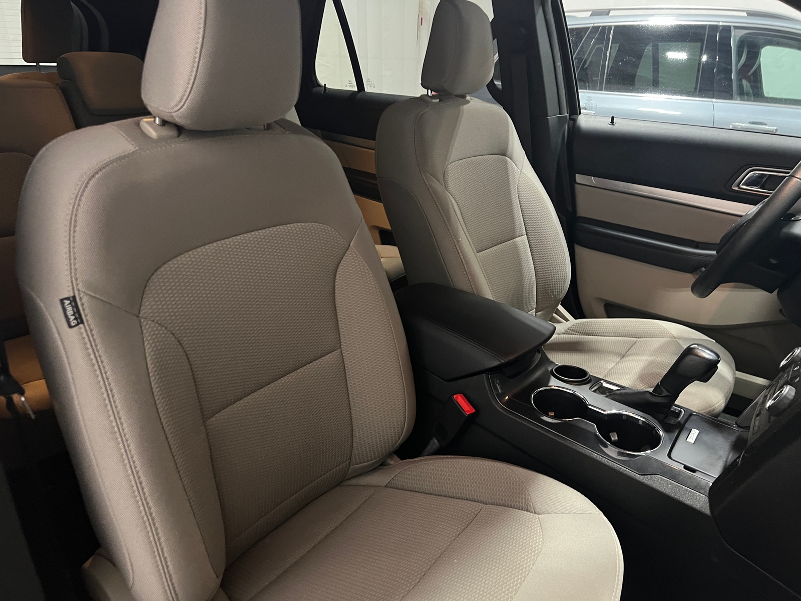 Thumbnail: 2019 Ford Explorer - 2