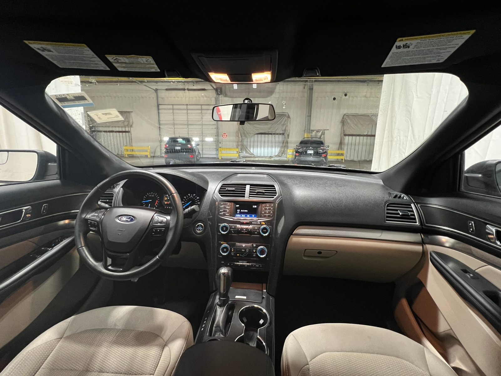 Thumbnail: 2019 Ford Explorer - 3