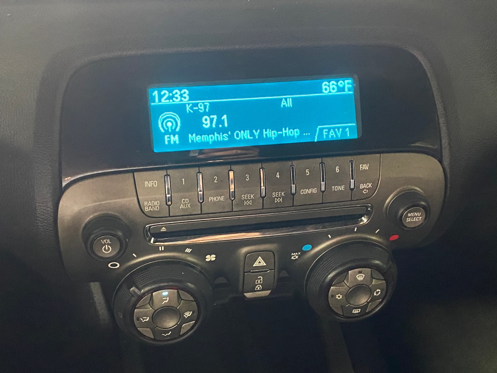 Thumbnail: 2010 Chevrolet Camaro - 3