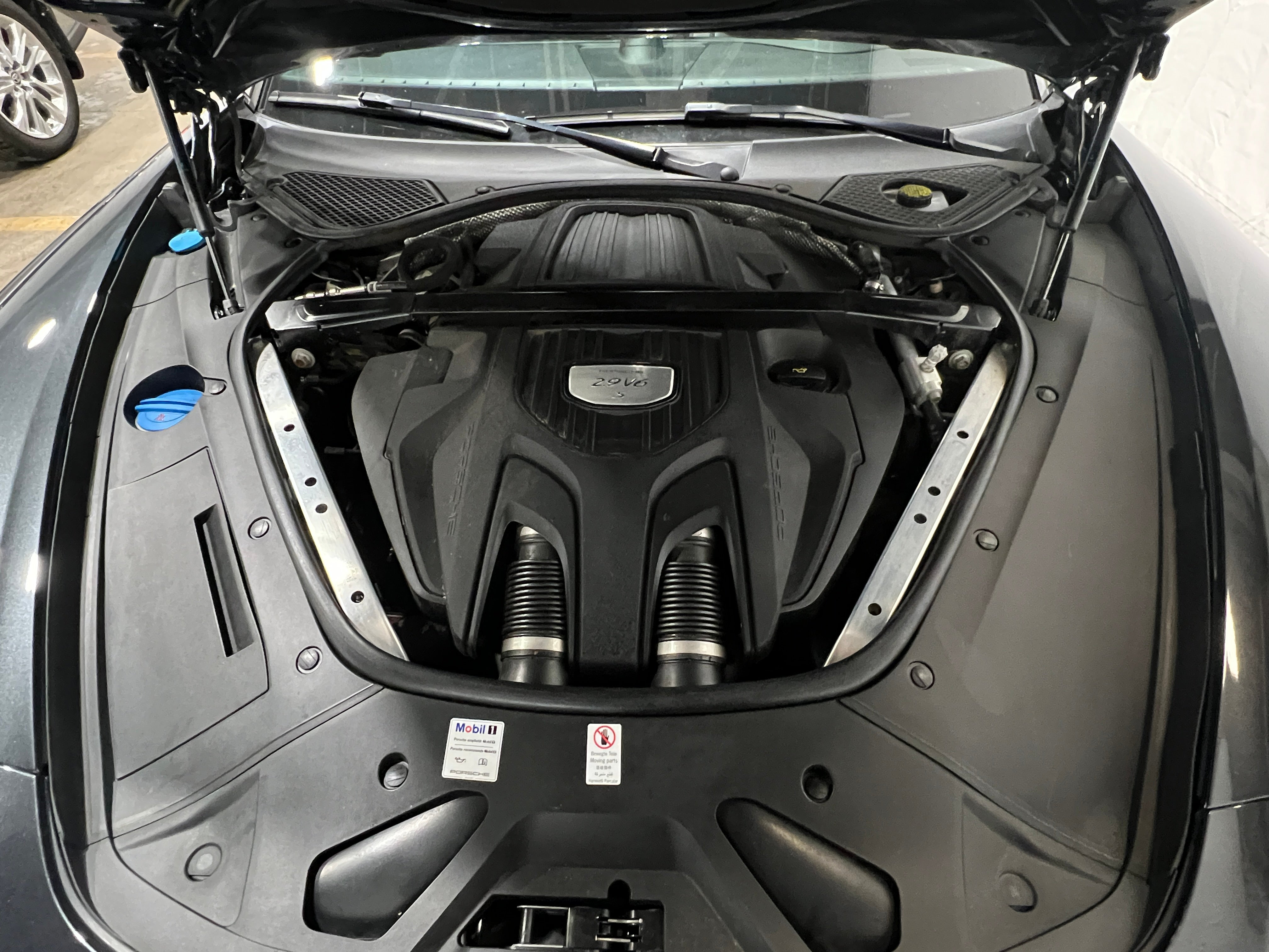 2018 Porsche Panamera