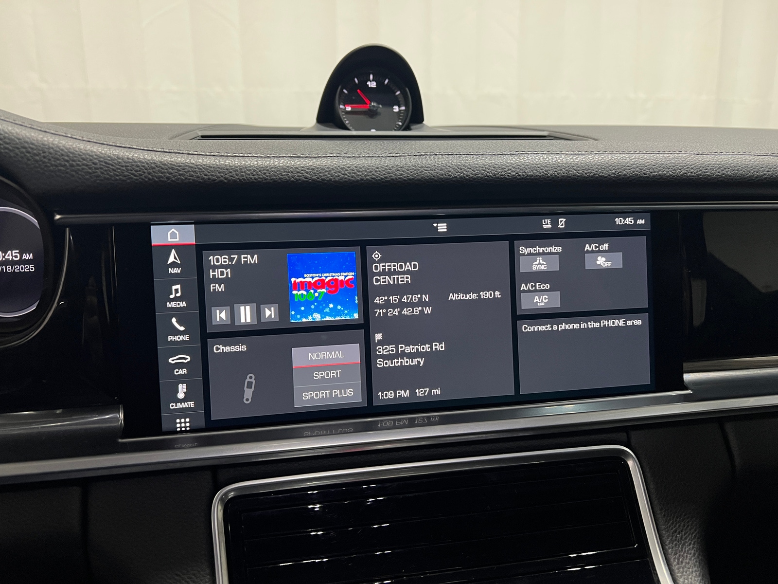 Thumbnail: 2018 Porsche Panamera - 3