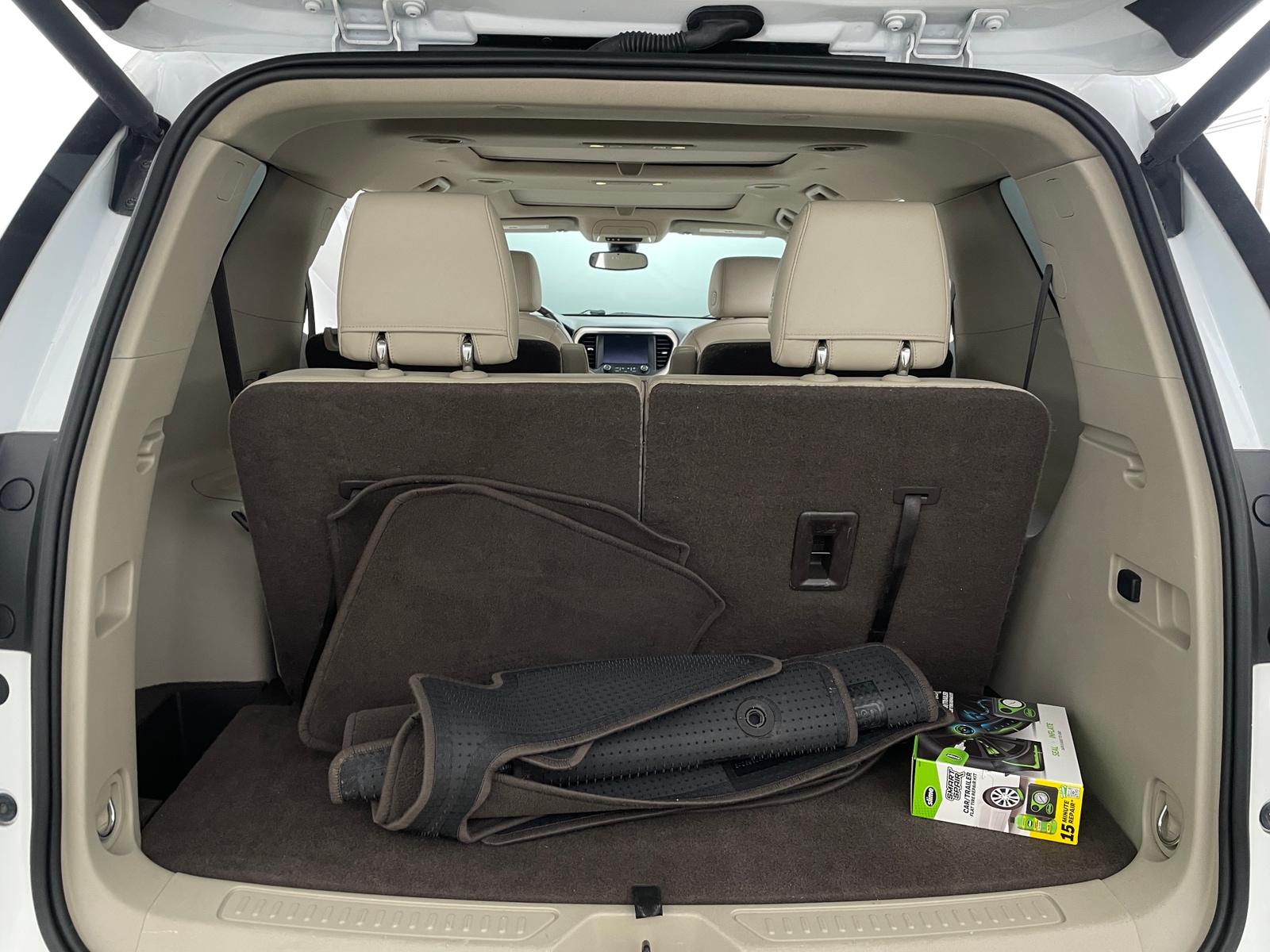 Thumbnail: 2017 GMC Acadia - 6