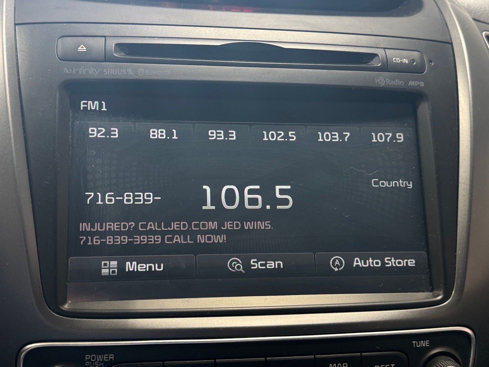 Thumbnail: 2014 Kia Sorento - 4