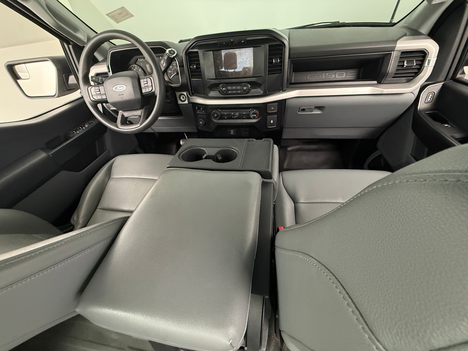 Thumbnail: 2023 Ford Econoline - 2