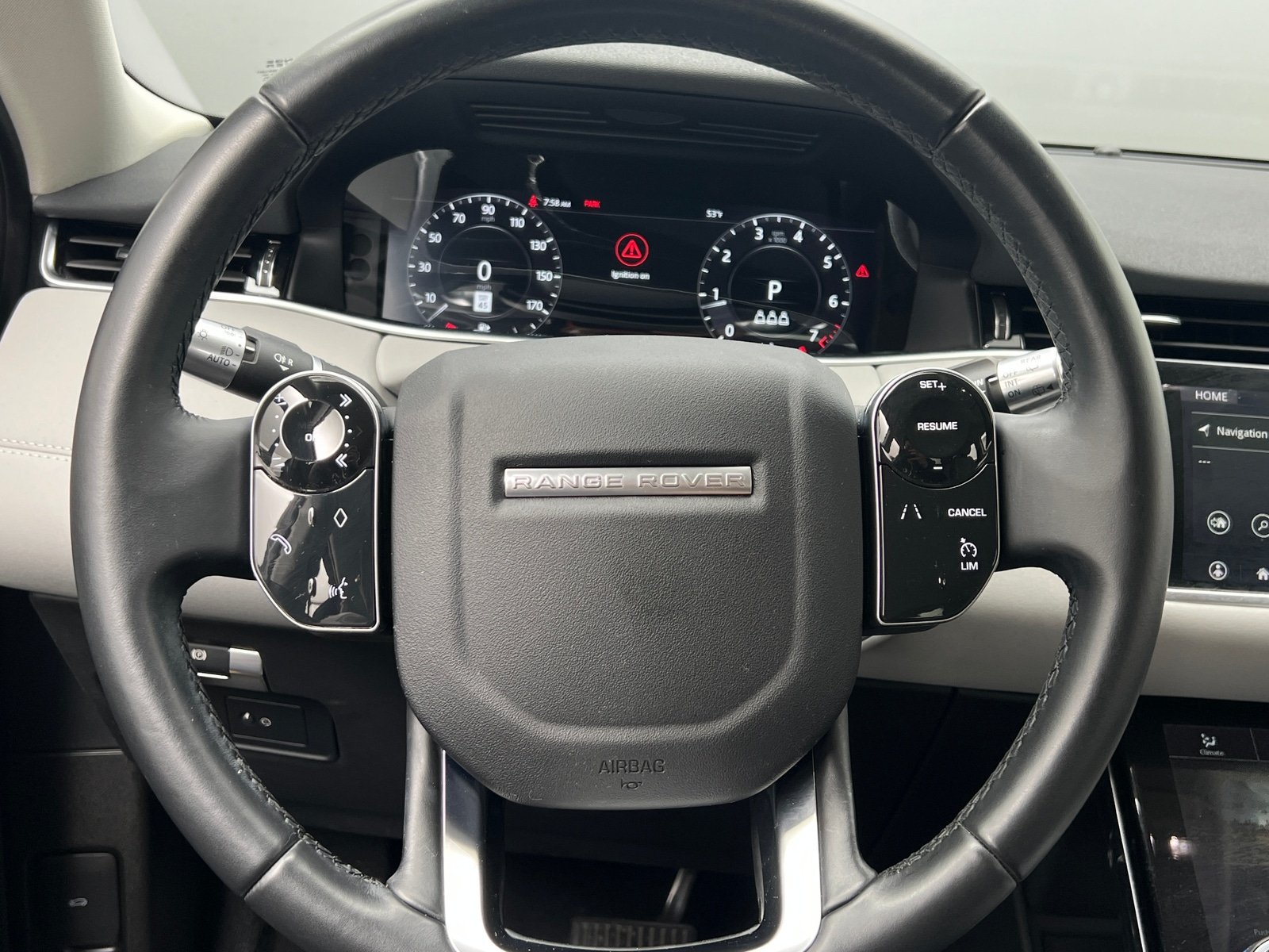 Thumbnail: 2020 Land Rover Range Rover Evoque - 4