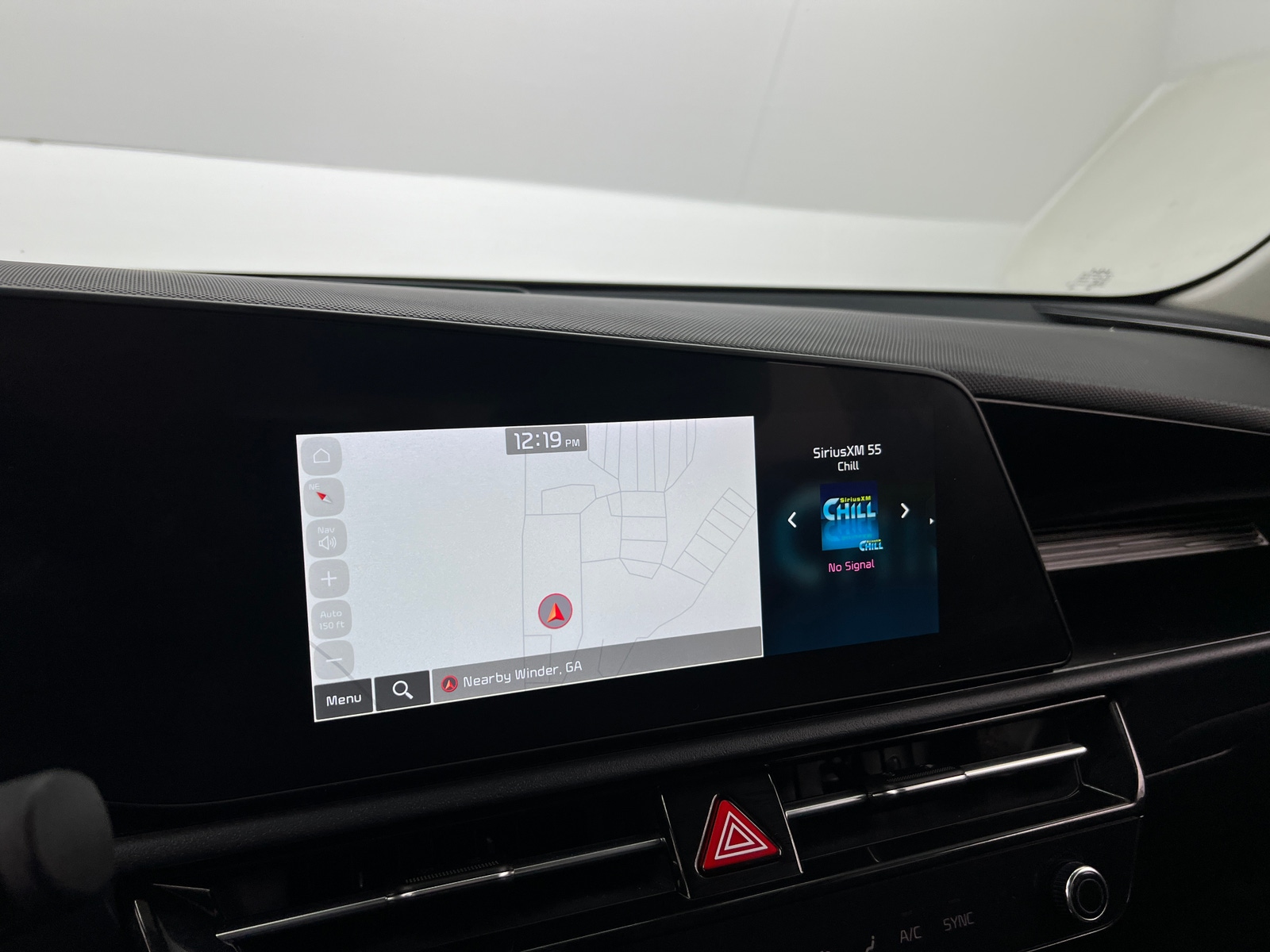 Thumbnail: 2024 Kia Niro - 3