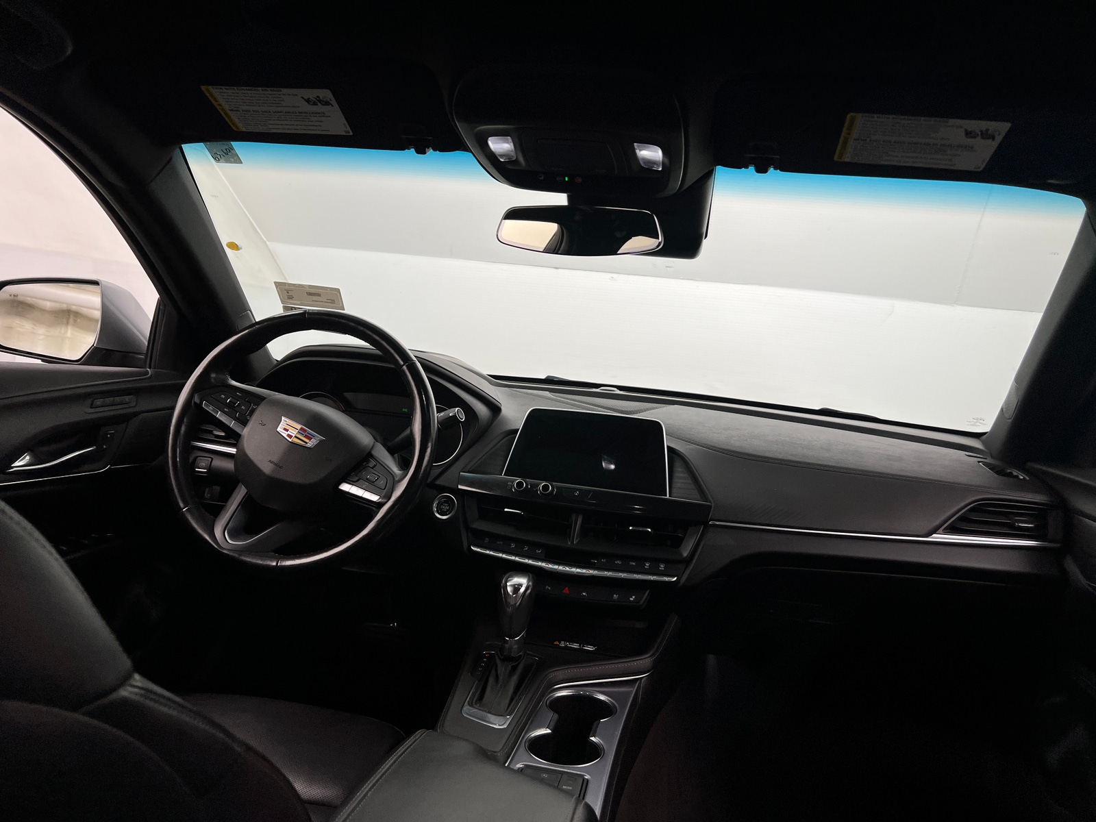 Thumbnail: 2023 Cadillac CT4 - 2