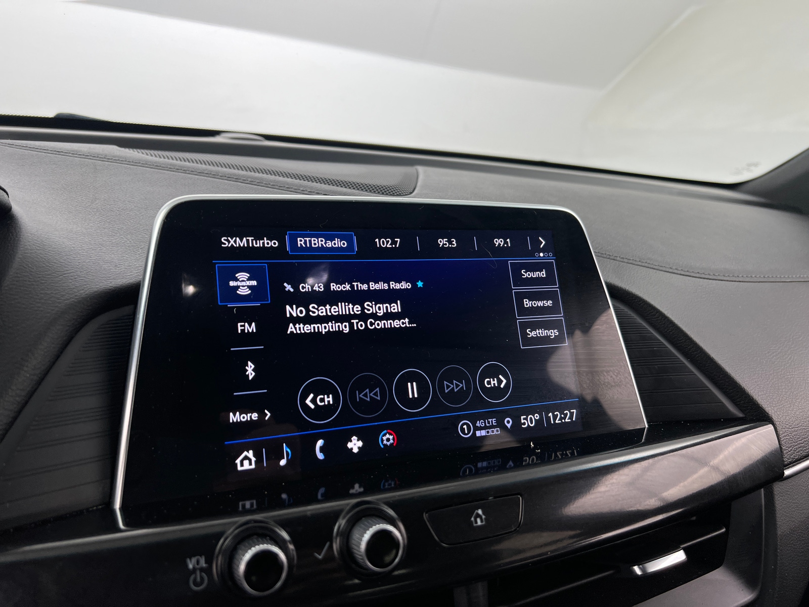 Thumbnail: 2023 Cadillac CT4 - 3