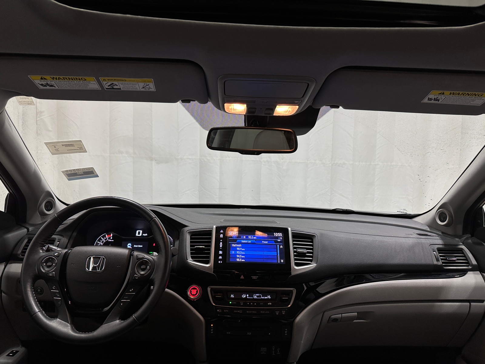 Thumbnail: 2017 Honda Pilot - 2