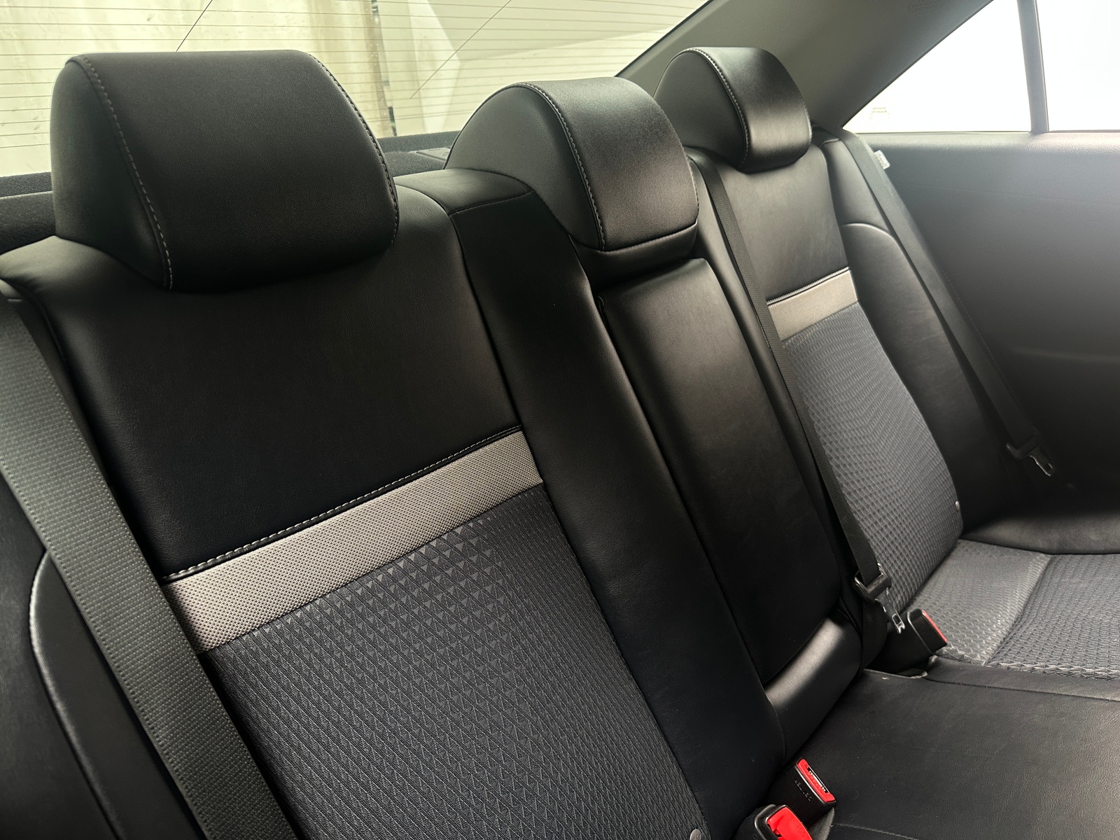 Thumbnail: 2012 Toyota Camry - 6